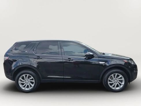 Used 2019 Land Rover Discovery Sport HSE AWD/4WD image 9