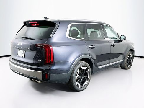Used 2025 Kia Telluride S AWD/4WD image 9