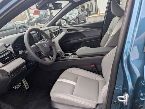 New 2026 Toyota Camry SE w/ Convenience Package image 13