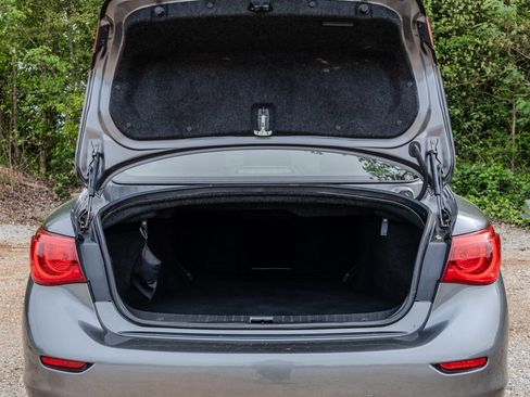 Used 2015 INFINITI Q50 Premium w/ Navigation Package image 9