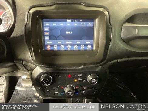 Used 2021 Jeep Renegade Latitude w/ Convenience Group FWD image 33