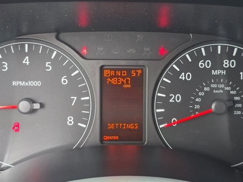 Used 2018 Nissan NV 3500 SL image 42