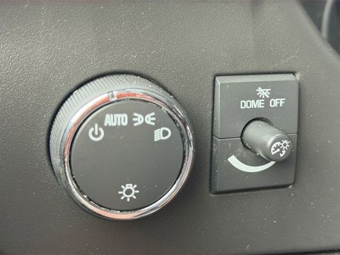 Used 2016 Chevrolet Express 3500 image 20