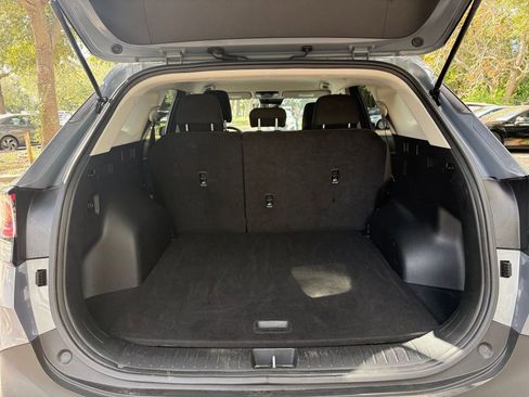 Used 2025 Kia Sportage LX image 24