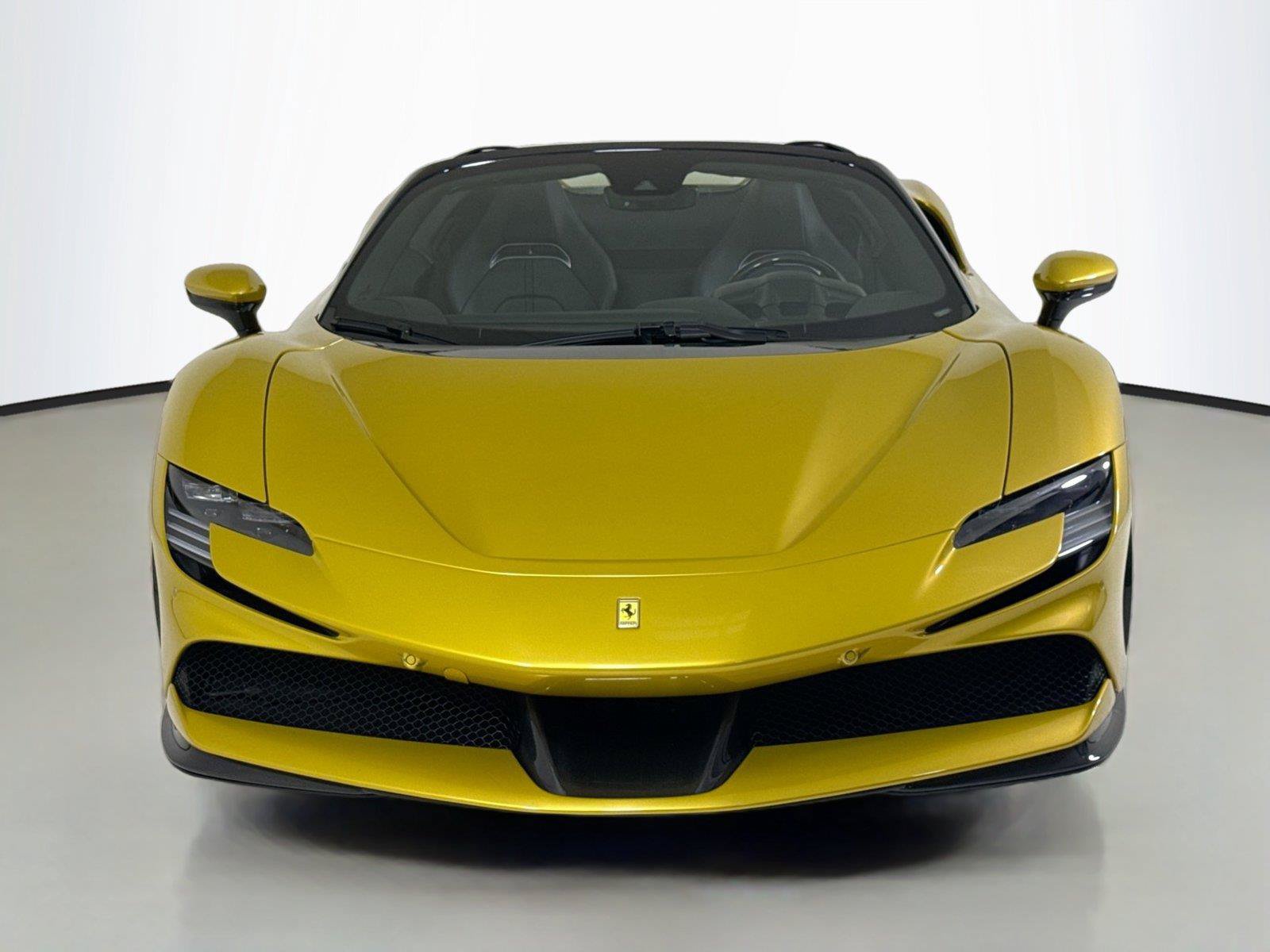 Used 2022 Ferrari SF90 Spider AWD/4WD image 10