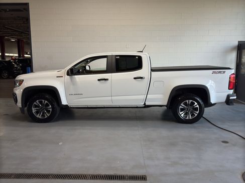 Used 2021 Chevrolet Colorado Z71 w/ Safety Package AWD/4WD image 2