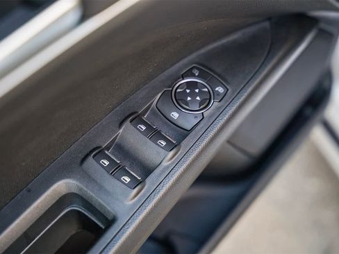 Used 2020 Ford Fusion SE image 20