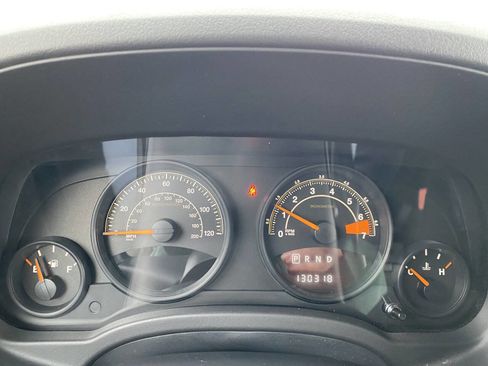 Used 2015 Jeep Patriot Sport w/ Power Value Group image 25