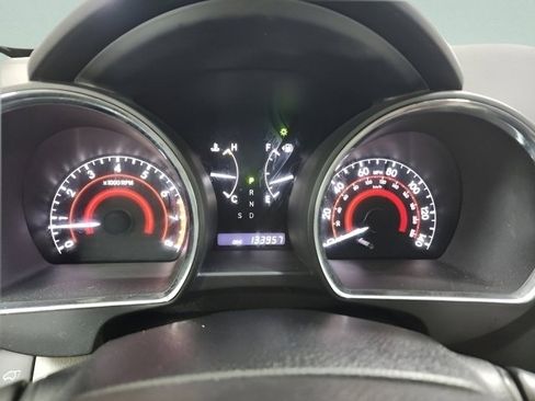 Used 2012 Toyota Highlander Limited w/ Tow Pkg image 29