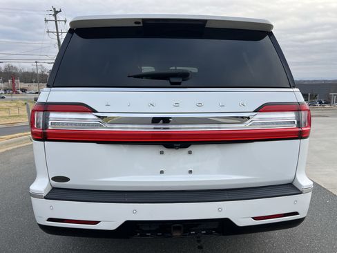 Used 2020 Lincoln Navigator Reserve w/ Luxury Package image 8