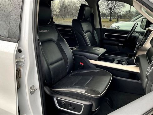 Used 2022 RAM 1500 Laramie image 7
