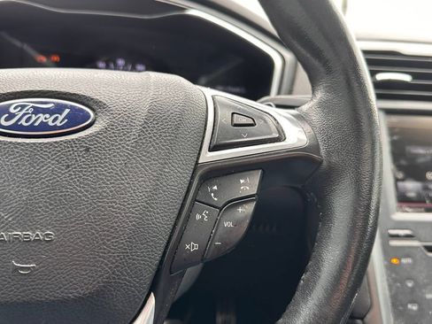 Used 2013 Ford Fusion Titanium FWD image 35