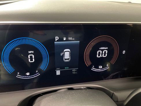 New 2026 Hyundai Tucson Blue SE image 20