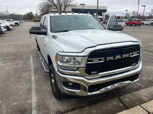 Used 2019 RAM 2500 Big Horn image 13