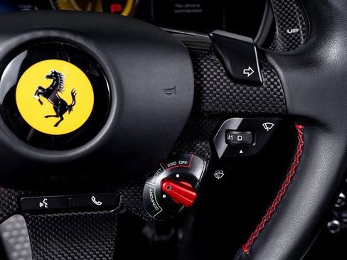 Used 2020 Ferrari Portofino image 39