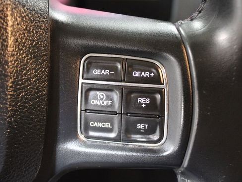 Used 2017 RAM 1500 Big Horn image 36