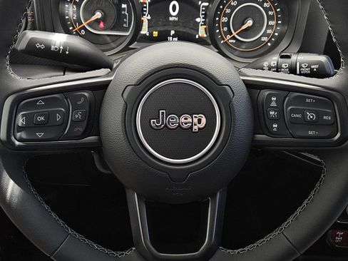 New 2026 Jeep Wrangler Unlimited Rubicon AWD/4WD image 22