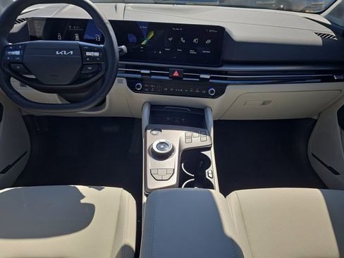 New 2026 Kia Sportage EX image 15