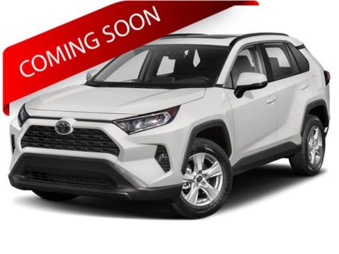 Used 2020 Toyota RAV4 XLE w/ Convenience Package AWD/4WD image 1