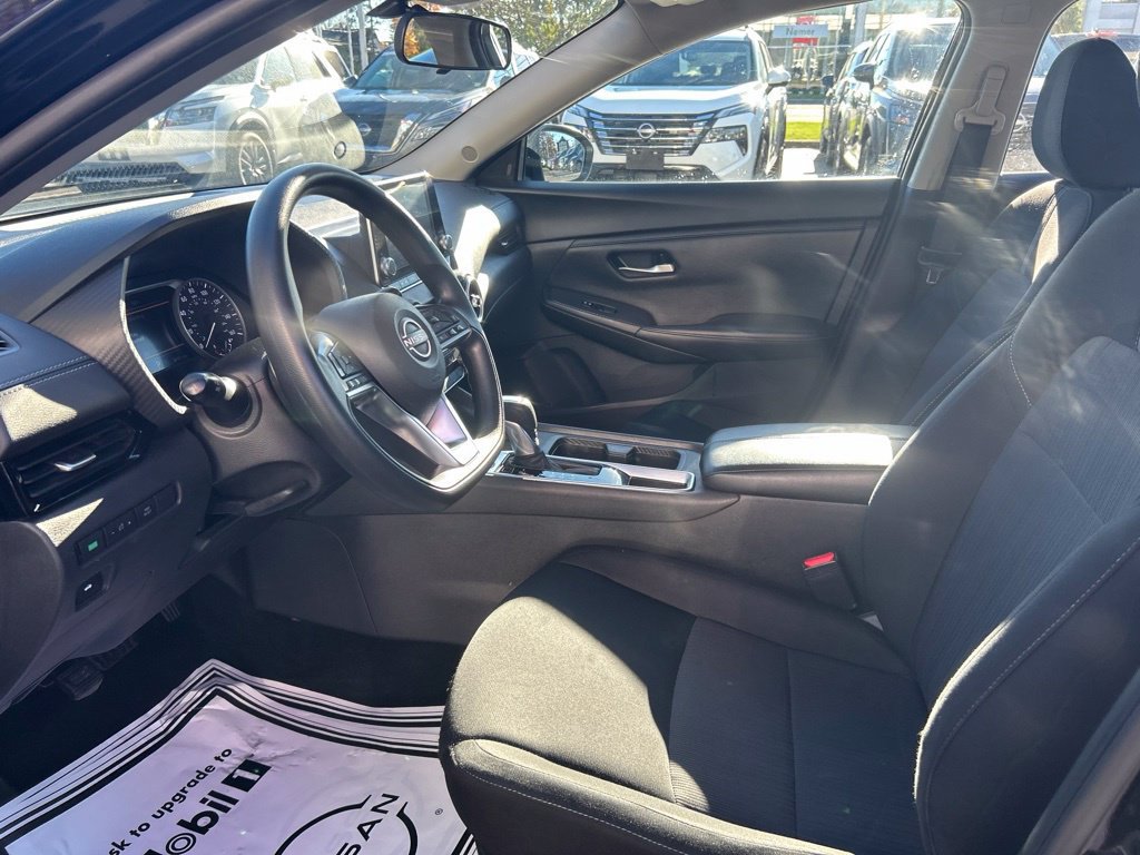 Certified 2024 Nissan Sentra SV FWD image 13