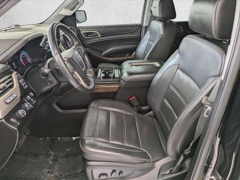 Used 2018 GMC Yukon XL Denali w/ Denali Ultimate Package AWD/4WD image 15