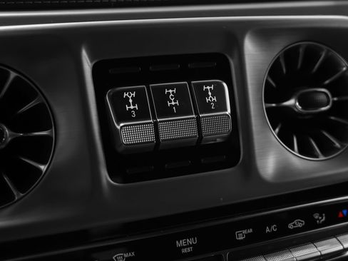 Used 2021 Mercedes-Benz G 550 image 48