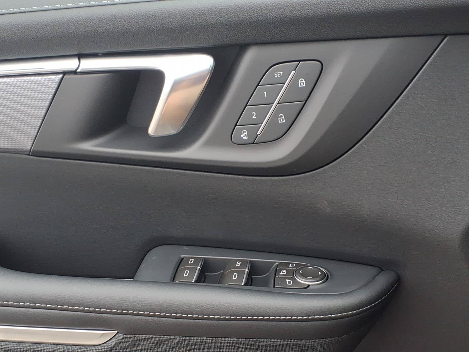 New 2026 Buick Enclave Sport Touring w/ Power Package FWD image 11