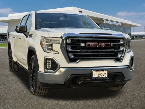 Used 2019 GMC Sierra 1500 SLT w/ SLT Premium Package image 2