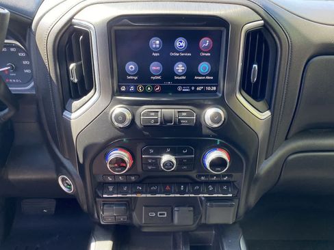 Used 2022 GMC Sierra 3500 Denali w/ Denali Ultimate Package AWD/4WD image 23