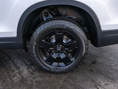 New 2026 Honda Ridgeline Black Edition image 10