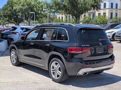 Used 2023 Mercedes-Benz GLB 250 image 8