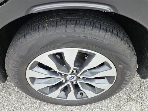 Used 2024 Subaru Outback Touring XT image 7