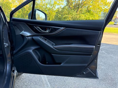 Used 2020 Subaru Crosstrek 2.0i Limited w/ Moonroof Package image 22