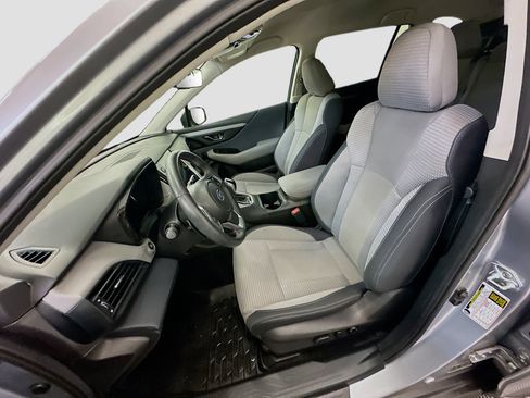 Used 2024 Subaru Outback Premium image 13