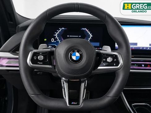 Used 2026 BMW 740i w/ Premium Package RWD image 11