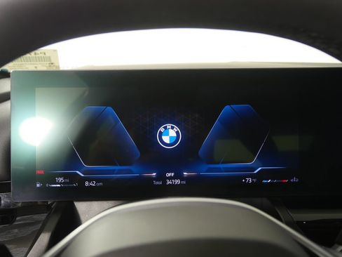 Certified 2024 BMW 530i xDrive w/ Premium Package AWD/4WD image 19
