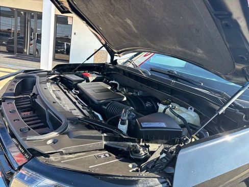 Used 2021 Chevrolet Tahoe Z71 w/ Z71 Signature Package image 69