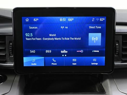 Used 2023 Ford Explorer XLT w/ Equipment Group 202A AWD/4WD image 29