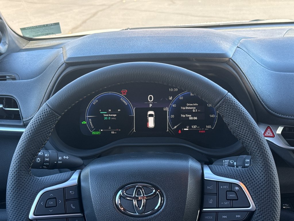 New 2026 Toyota Sienna XLE Woodland Edition AWD/4WD image 16