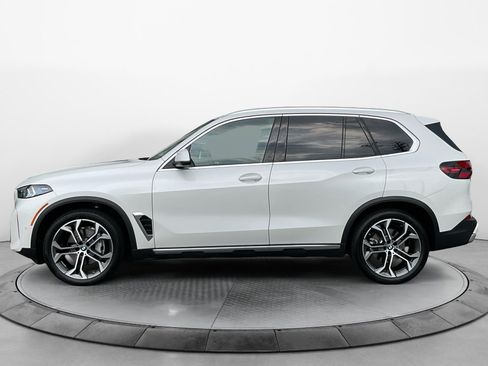 Used 2026 BMW X5 xDrive40i AWD/4WD image 4