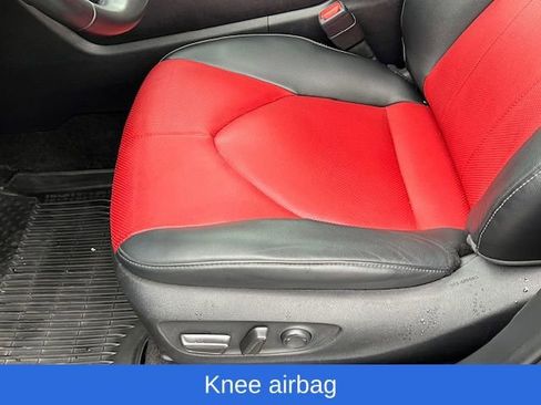 Used 2023 Toyota Highlander XSE image 34