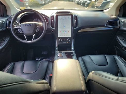 Used 2022 Ford Edge Titanium w/ Equipment Group 301A AWD/4WD image 14