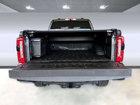 Used 2026 Ford F350 Lariat w/ Tremor Off-Road Package AWD/4WD image 29