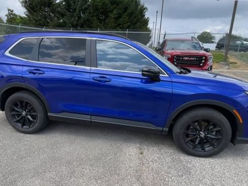 Used 2023 Honda CR-V Sport image 3