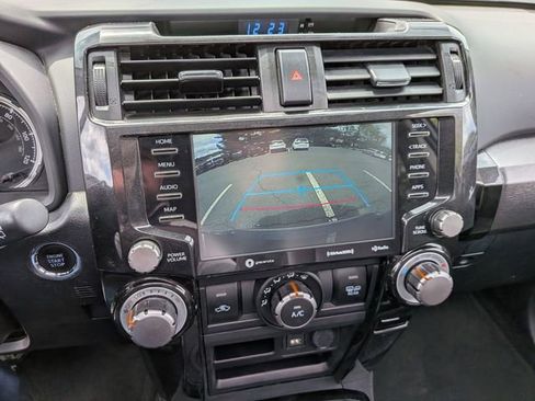 Used 2021 Toyota 4Runner TRD Off-Road Premium w/ Moonroof Package AWD/4WD image 19