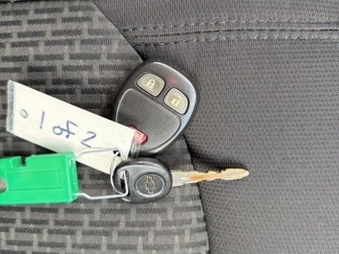 Used 2012 Chevrolet Traverse LT image 35