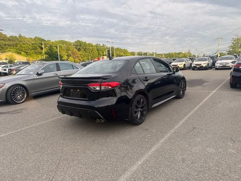 Used 2023 Toyota Corolla SE FWD image 5