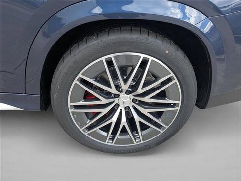 New 2026 Mercedes-Benz GLE 63 AMG S image 9