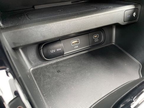 Used 2023 Kia Soul GT-Line image 19