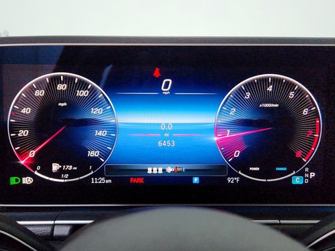 Certified 2025 Mercedes-Benz GLE 350 4MATIC image 19